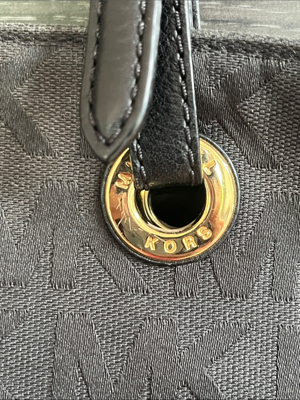 MK Michael Kors Jacquard Black Tote - Picture 4 of 11